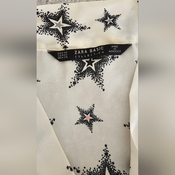 Zara Star Print Tie Neck Ruffle Sleeve Blouse - Picture 5 of 7